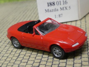 1/87 Wiking Mazda MX 5 Cabriolet rot 188 01