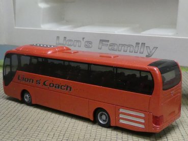 Preview: 1/87 Rietze MAN Lions Coach LION'S FAMILY SoMo Verpackung eingerissen