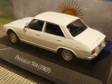1/43 Peugeot 504 1969 weiß