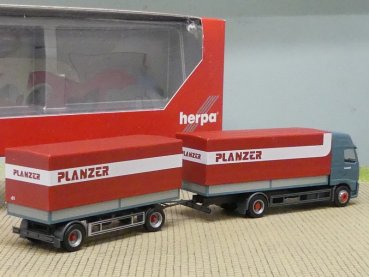 1/87 Herpa Volvo FH GL Planzer Schweiz CH Planen-Sattelzug