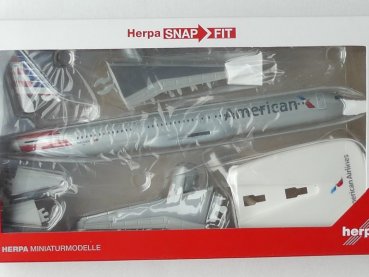 1/200 Herpa Snapfit Airbus A321neo American Airlines 613019