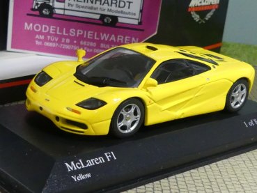 1/43 Minichamps MB McLaren F1 gelb Roadcar 530 133436