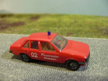 1/87 Herpa Opel Rekord Berlina 2,0 E Feuerwehr Wiesbaden