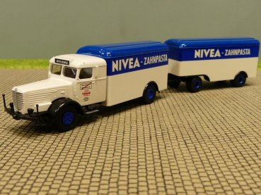 1/87 Brekina Büssing 8000 Nivea Zahnpasta Hängerzug Sondermodell Reinhardt