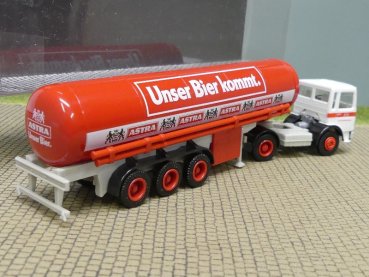 1/87 Albedo MAN F80 ASTRA Bier Tank-Sattelzug