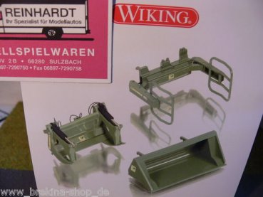 1/32 Wiking Frontlader Werkzeuge-Set A Bressel und Lade grün 0773 83