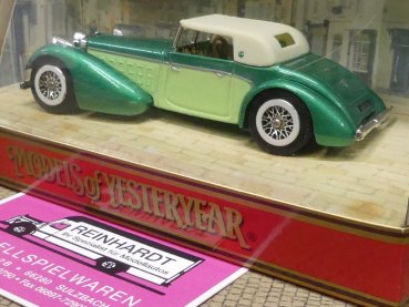 Yesteryear Hispano Suiza 1938 grün, Seiten hellgrün Y17