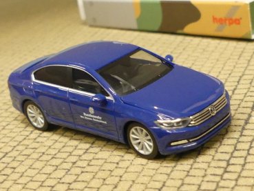 1/87 Herpa VW Passat Limousine Bundeswehr Fuhrpark Service 700733