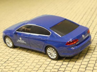 1/87 Herpa VW Passat Limousine Bundeswehr Fuhrpark Service 700733