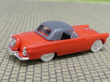 1/87 Busch Ford Thunderbird Cabrio rot geschlossen 5203 Praline