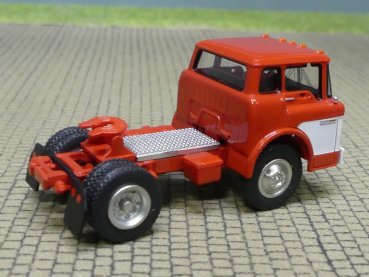 1/87 Brekina Ford C-Series rot/weiß 1970 Zugmaschine 86325