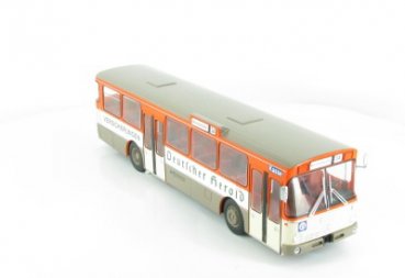 1/43 Ixo MB O 305 Frankfurt Bus 88