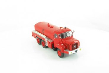 1/43 Ixo Berliet GBC 34 Aeroport de Toulouse Pompiers Feuerwehr 123