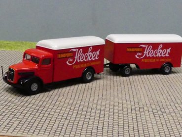 1/87 Brekina MAN F8 Hecker Pforzheim Transporte Koffer-Hängerzug