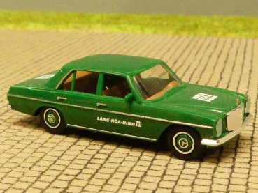 1/87 Brekina MB /8 Friedensdorf grün, Felgen in Wagenfarbe