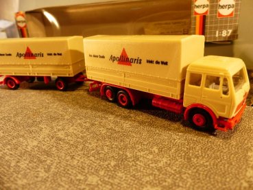 1/87 Herpa MB NG Apollinaris Quelle Planen Hängerzug