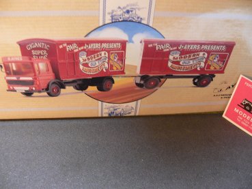 1/50 Corgi A.E.C Mercury Truck und Trailer J.Ayers 97893