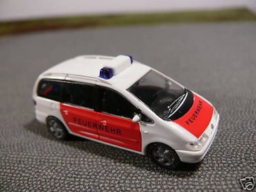 1/87 Rietze VW Sharan Feuerwehr 50752 SONDERPREIS