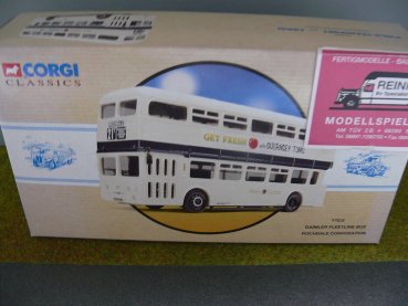1/50 Corgi Daimler Fleetline Bus Rochdale Corporation 97828