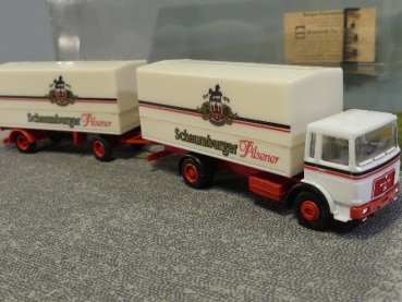 1/87 Herpa MAN F8 Schaumburger Pilsener Pritschen HZ #578