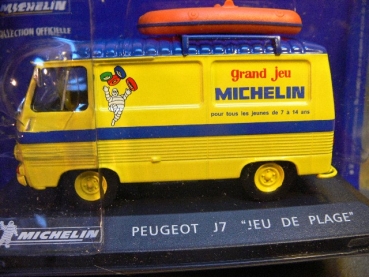 1/43 Peugeot J7 Michelin + Boot Jeu de Plage