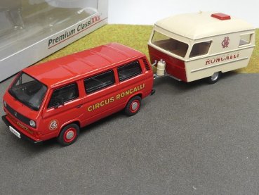 1/43 Premium Classixxs VW T3 a Bus/Wohnanhänger Circus Roncalli 11459