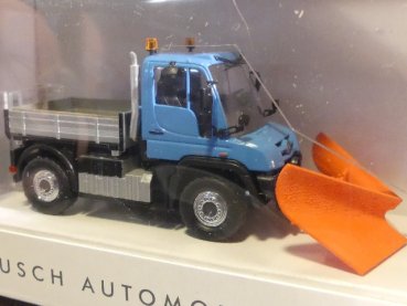 1/87 Busch MB Unimog U430 mit Spitzpflug hellblau/silber 50923 SONDERPREIS