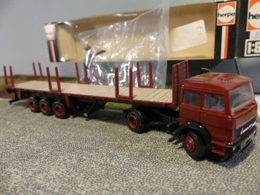 1/87 Herpa IVECO Magirus Deutz braun Rungen Pritschen Sattelzug 808276