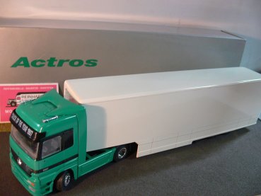 1/43 NZG MB Actros Volumenkoffer-Auflieger grün/weiß 422