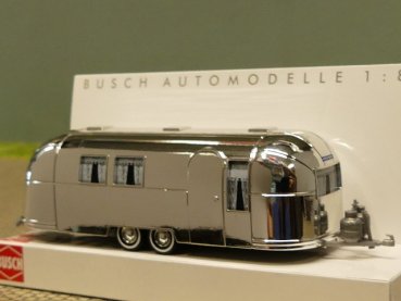 1/87 Busch Airstream Amerikanischer Wohnwagen 44982