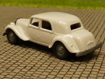 1/87 Wiking Citroen 15 Six grauweiß 822 00 B
