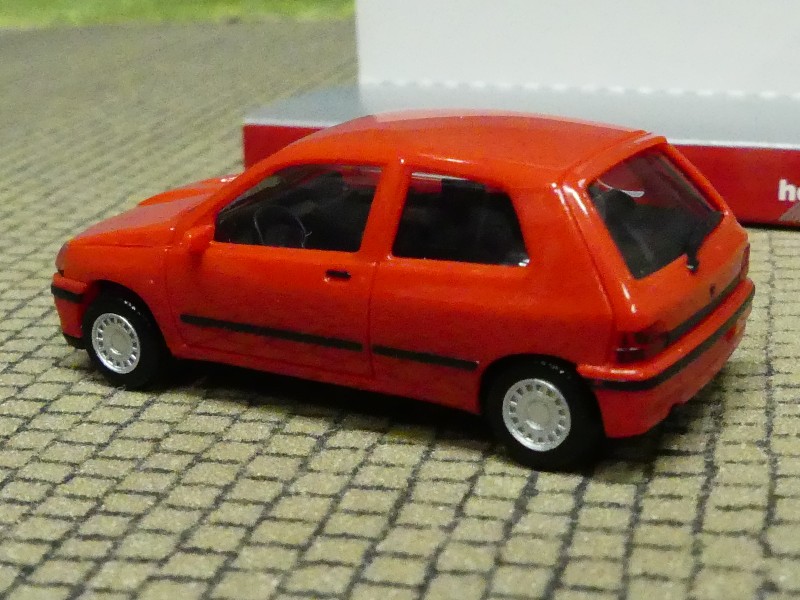 Renault Clio 16V Schlüsselanhänger