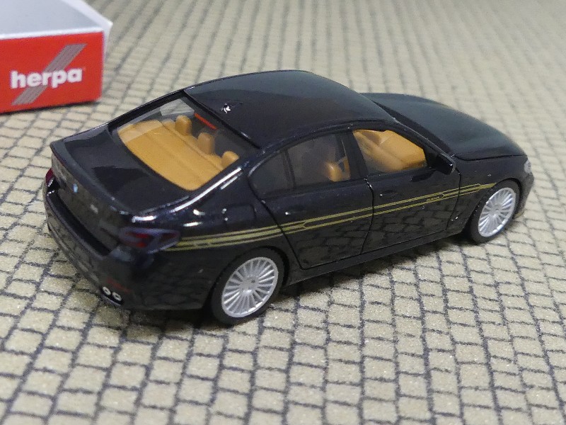 Herpa BMW Maquette Voiture Alpina B5 Touring, echelle 1/87, Model Allemand,  pièce de Collection, Figurine Plastique Miniature, 430951, Noir