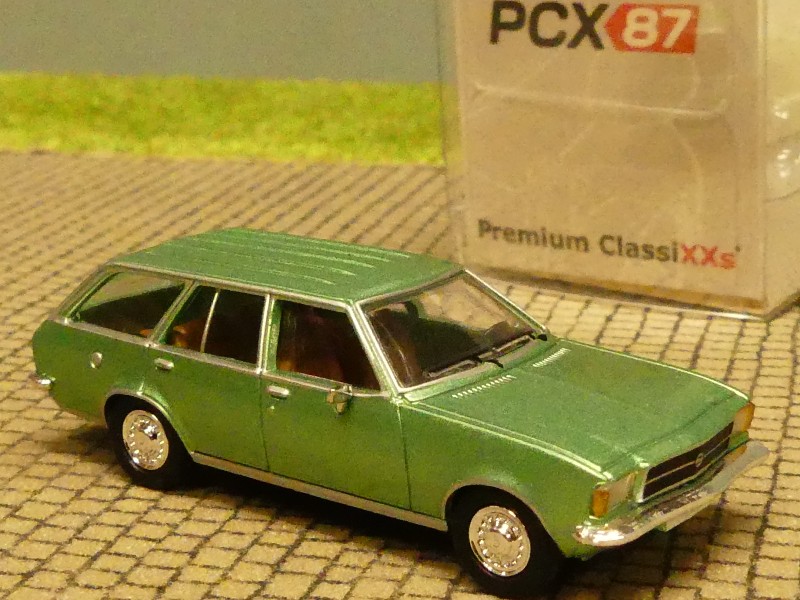 Neu 2021 1972 Brekina PCX870022 Opel Rekord D Caravan metallic hellgrün 