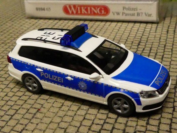 1/87 Wiking VW Passat B7 Variant Polizei 0104 65