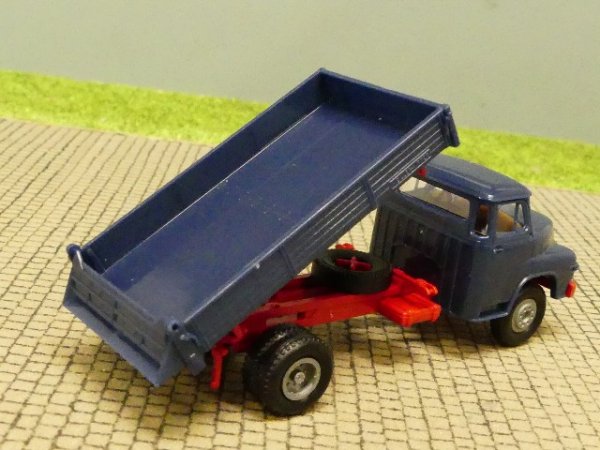 1/87 Brekina MAN 520 Kipper dunkelblau