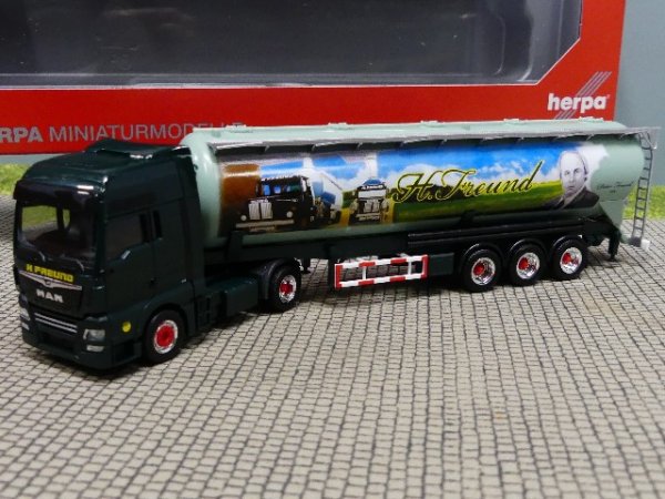 1/87 Herpa MAN TGX XXL Euro 6c Silo-Sattelzug Spedition Freund 311472