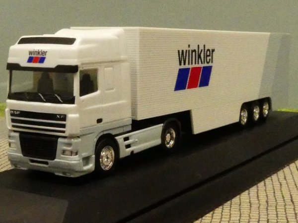 1/87 Herpa DAF XF winkler Koffer Sattelzug