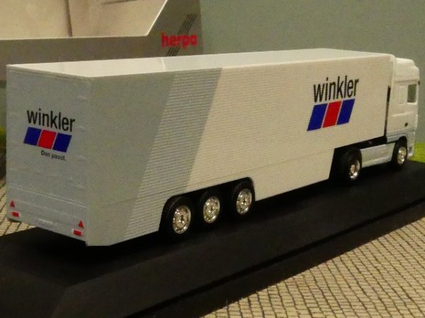 1/87 Herpa DAF XF winkler Koffer Sattelzug