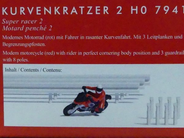 1/87 Busch Action Set Kurvenkratzer Motorrad mit Fahrer HO 7941