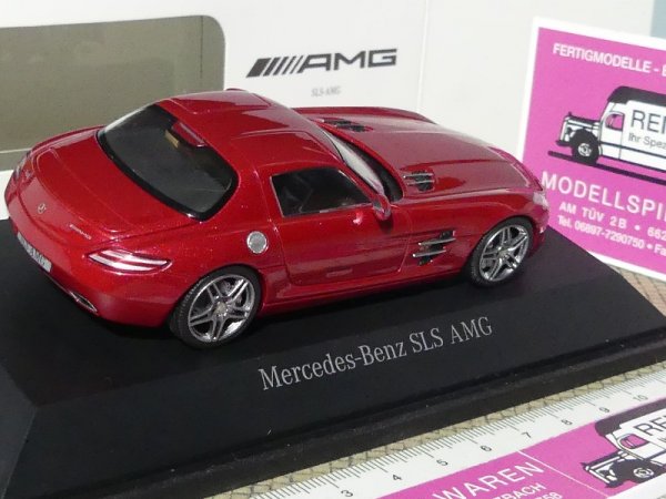 1/43 Schuco Mercedes Benz SLS AMG rot B6 696 0025
