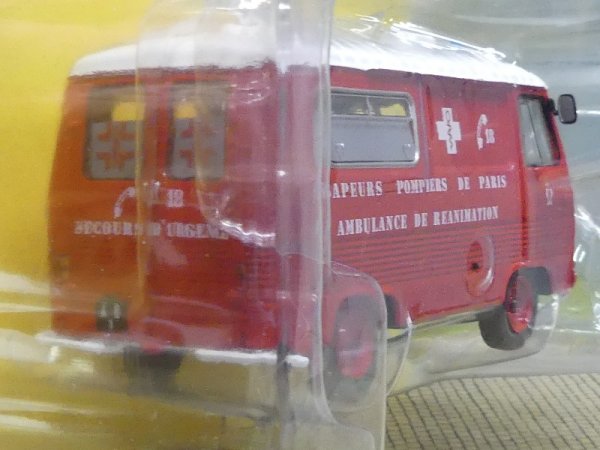 1/43 IXO Peugeot J7C AR Guérin Pompiers Feuerwehr KL001