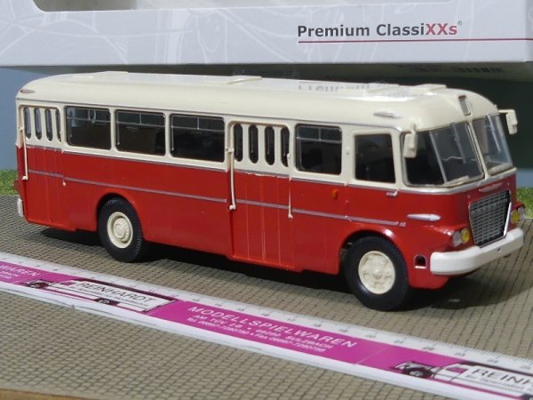 1/43 Premium ClassiXXs Ikarus 620 rot/beige PCL47148
