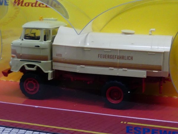 1/87 Busch IFA W50 mit Tank LPG 95250