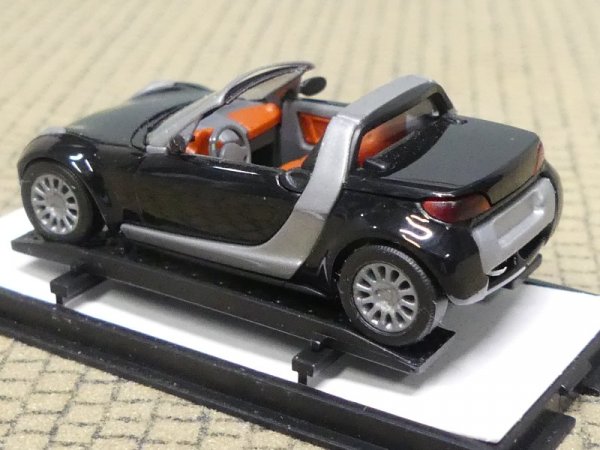 1/87 Busch Smart Roadster schwarz/silber 49300