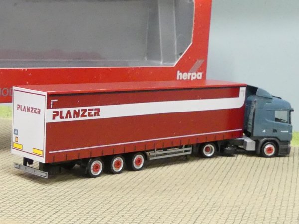 1/87 Herpa Scania R09 PLANZER CH Jumbo-Gardinenplanen-Sattelzug 303521