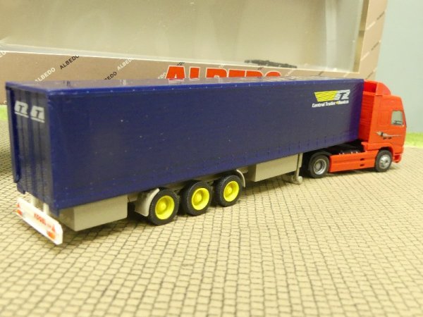 1/87 Albedo Volvo FH16 CTR Central Trailer Rentco 320001