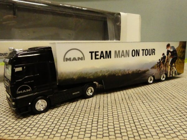 1/87 Herpa MAN TGA TEAM MAN ON TOUR