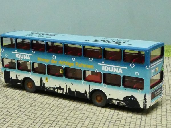 1/87 MAN SD 200 BVG Berlin - IDUNA Immer der richtige Rahmen - mit Decal gefertigt