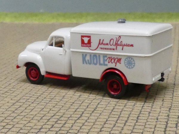 1/87 Brekina Opel Blitz Helgesen Norwegen Koffer 35327
